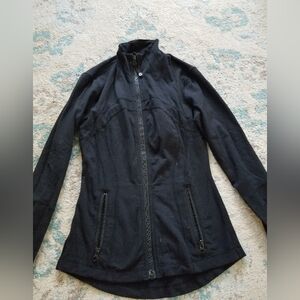 Lululemon black xs sweater